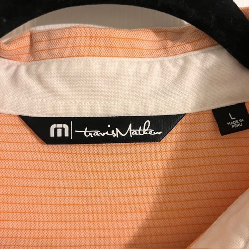 Travis Mathew Golf Polo Shirt Striped Short Sleeve with Logo Peach L‎ - Picture 3 of 8